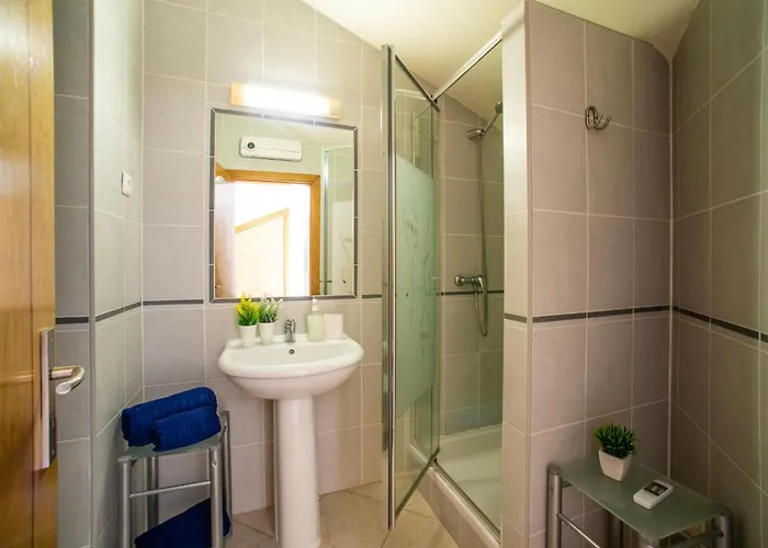 Lejlighed Penthouse Milea By Interhome Patroves