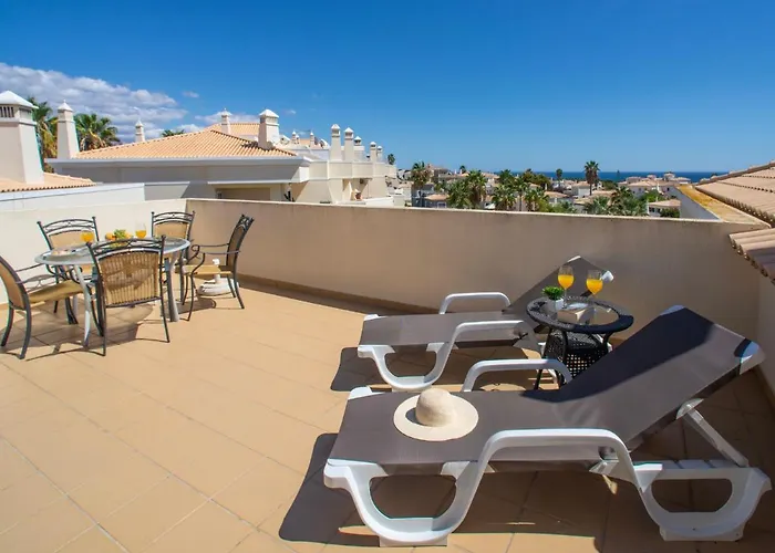 Penthouse Milea By Interhome Apartamento Patroves
